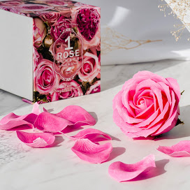 【タンプ限定/名入れ】ギフトセットヘアオイル&バラの形の入浴剤