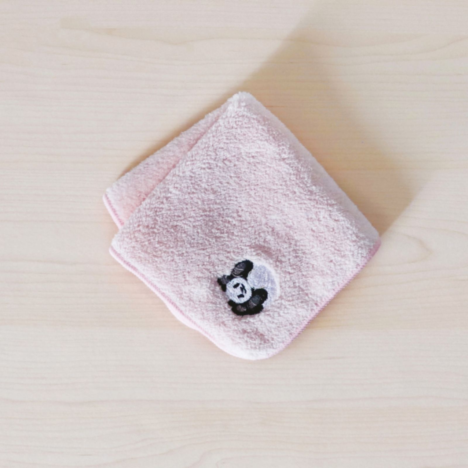 kumagoto 刺繍ハンカチ