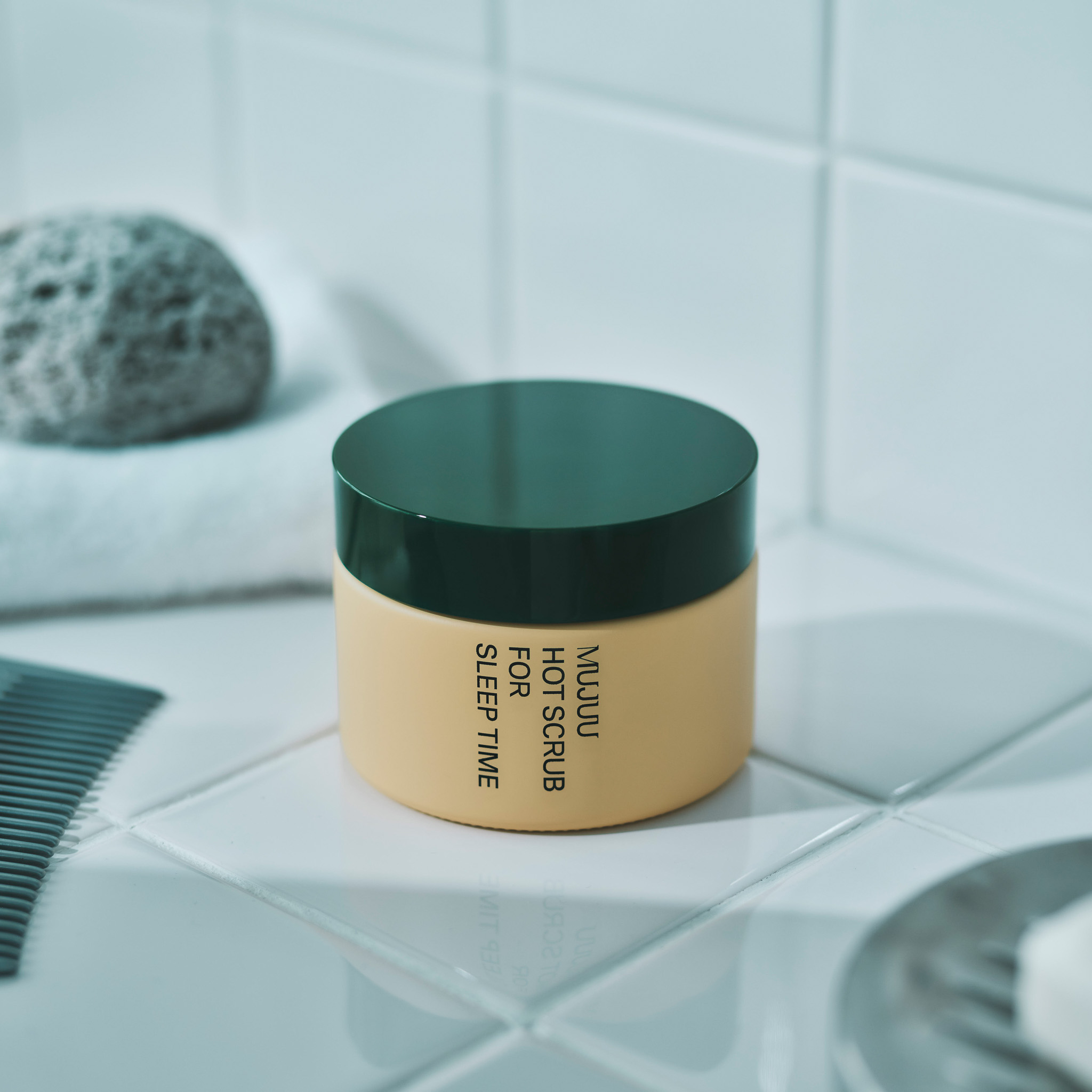 MUJUU HOT SCRUB