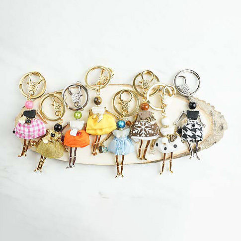 【若い女性に大人気】ヴェネチアングラスキーチェーン