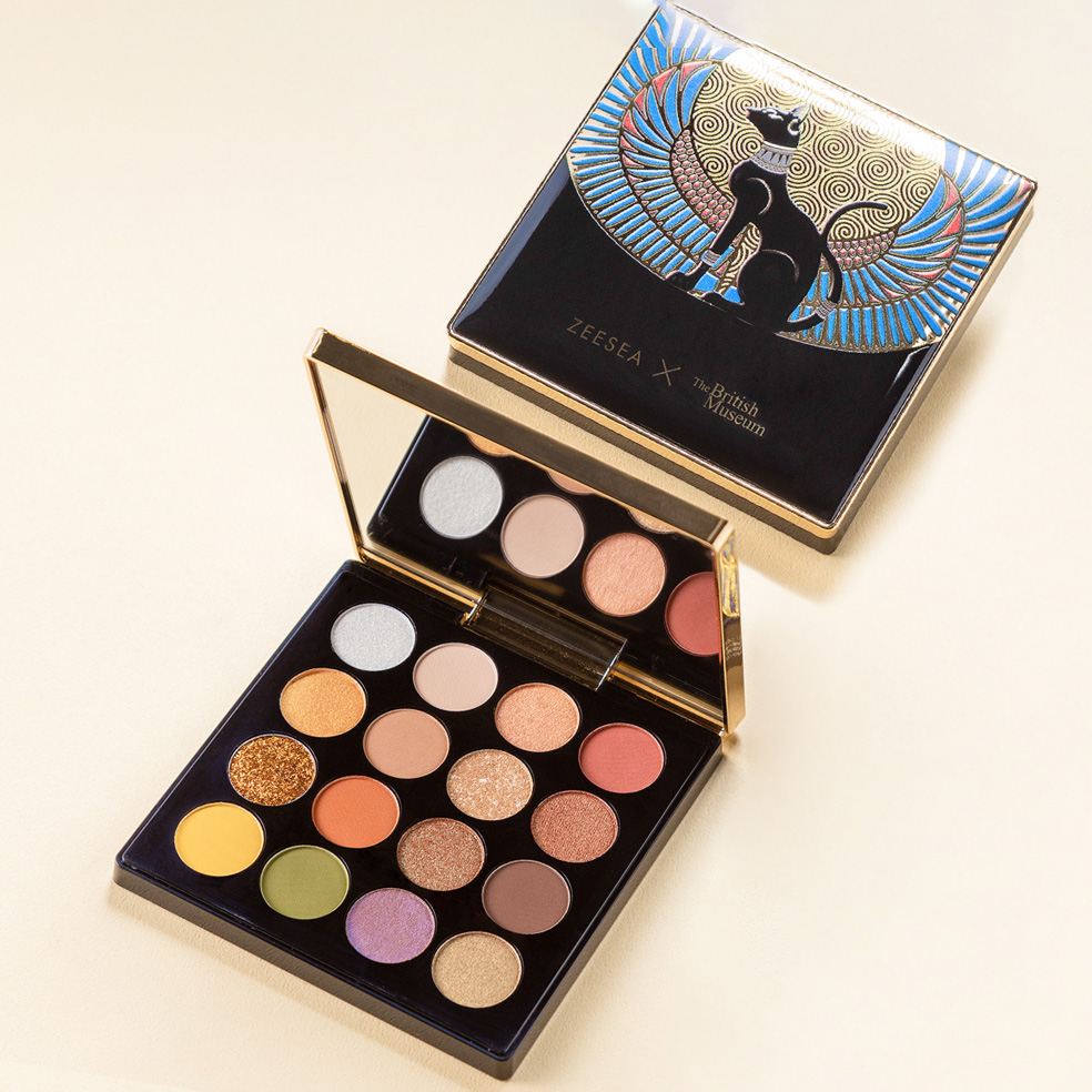 ZEESEA×大英博物館 16色スクエアアイシャドウパレット