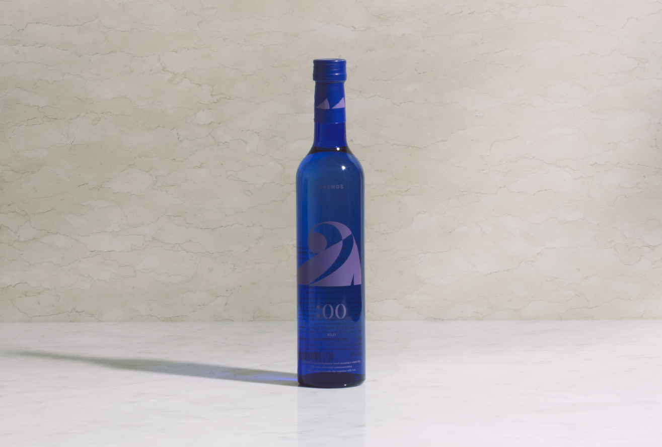 NIJI 深い夜を鮮明にするりんご酸純米酒(日本酒・500ml)