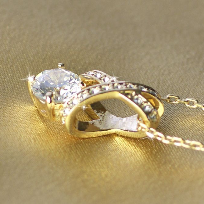 【Clementia】ニコールクロスネックレス