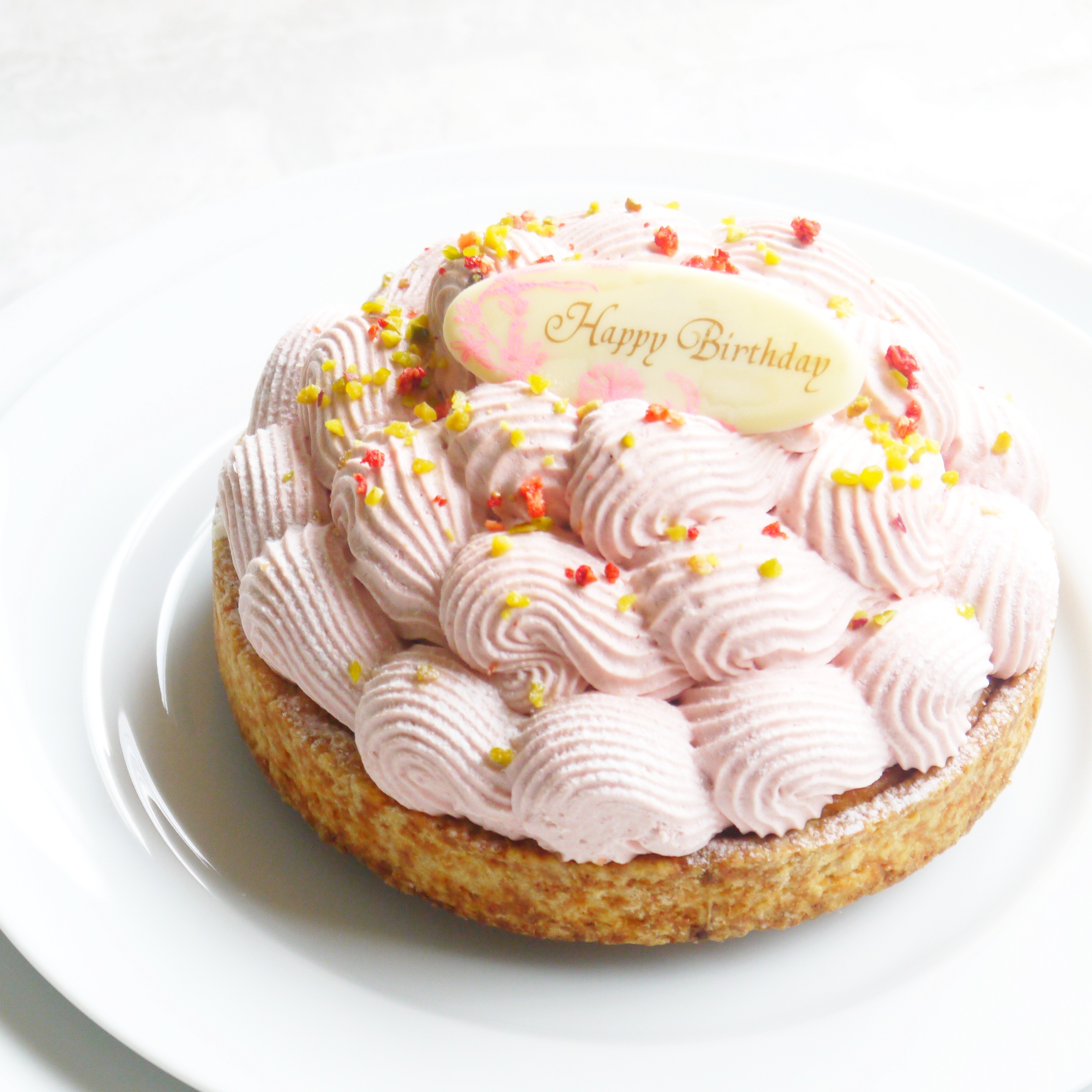 2種の苺で！あまおうとゆめのかモンブランタルト 14㎝ (4〜6名様用) ギフト 結婚祝 出産祝 無添加 お菓子【ハロウィン 2025 早割 お取り寄せ  誕生日ケーキ メディア掲載店】