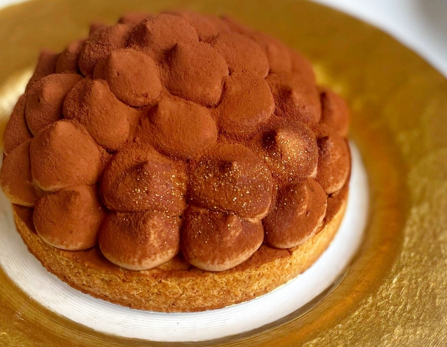 誕生日ケーキ 即日出荷 着日指定 ５層で味わう大人のリッチチョコタルト 14㎝ (4〜6名様用)