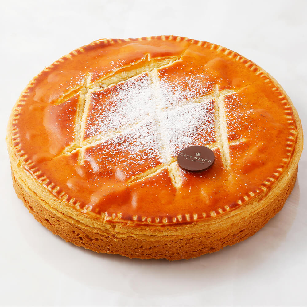 ［直径16~18cm各種］ 最高級洋菓子エンガディナーはちみつとクルミのタルト