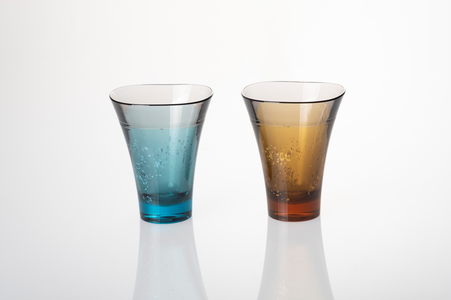 YAMANAMIグラス　2色セット（貼り箱入り）