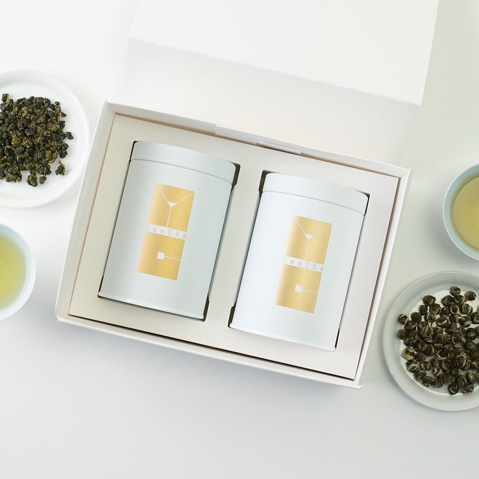 “バニラ香とジャスミン香”自然なアロマ 缶入2種セット（阿里山金萱高山茶+小龍珠花茶)