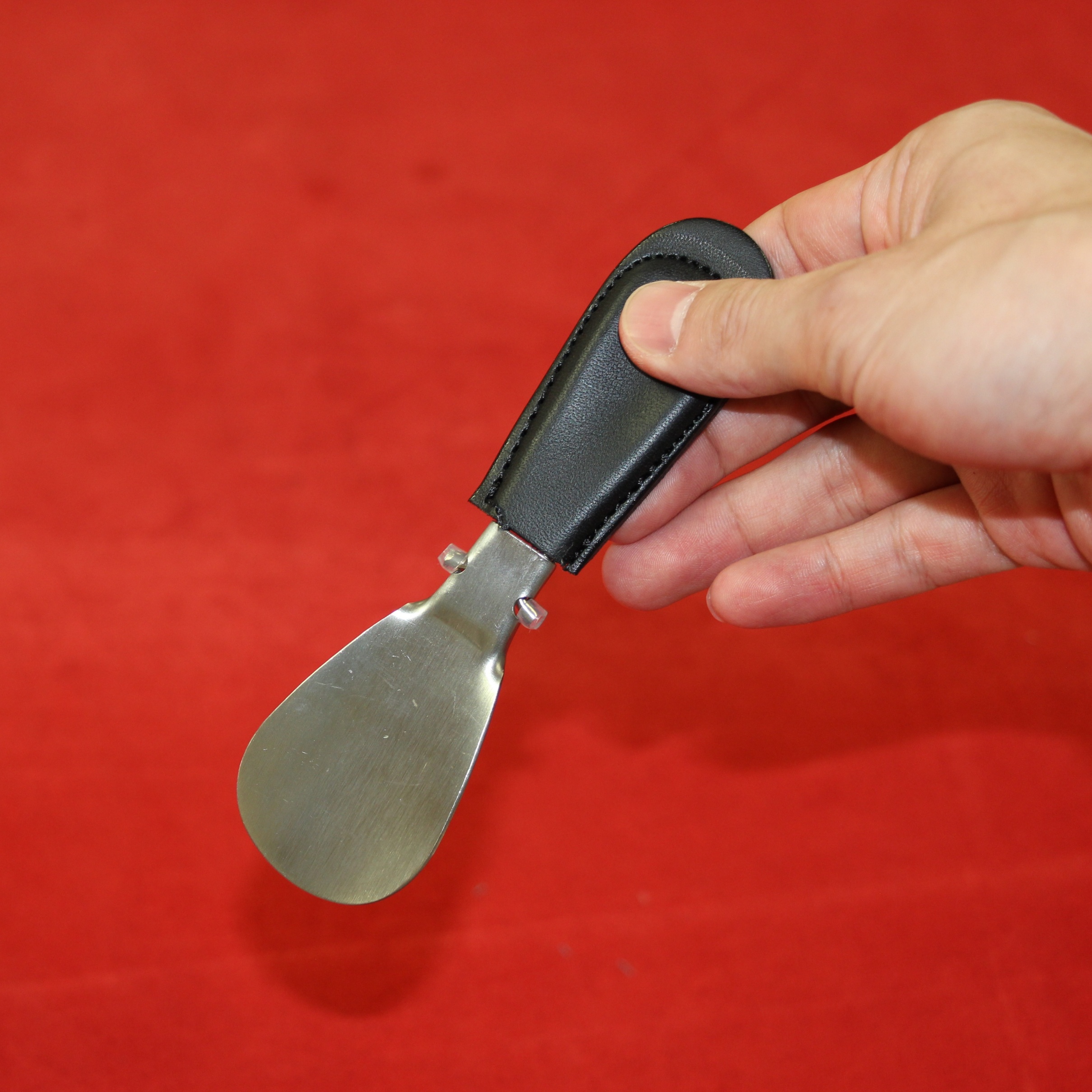 メタルシューホーン