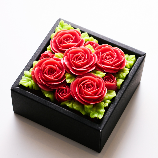 【食べられるお花】"ミニ"ボックスフラワーケーキ