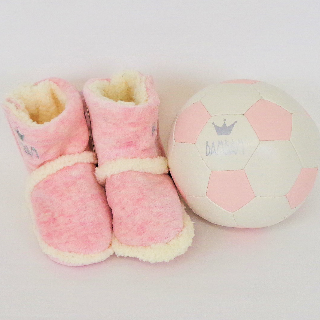 ベビーガール　ブーツ＆サッカーボール　セット