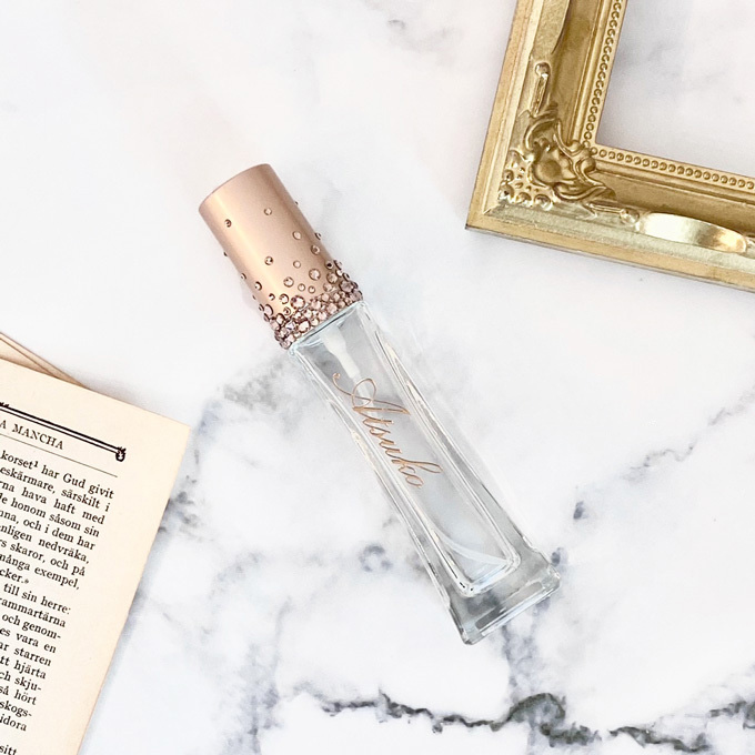 【名入れ】3色から選べる！名入れガラスアトマイザー【除菌スプレーボトルに！スワロフスキー装飾】