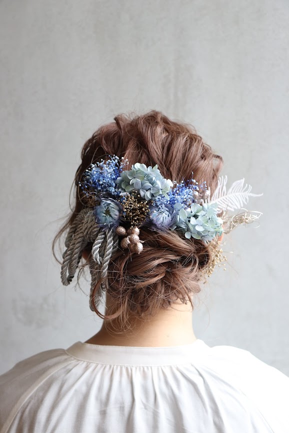 BLUE の画像