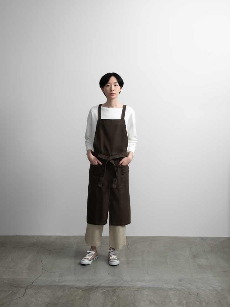 カーキ の画像