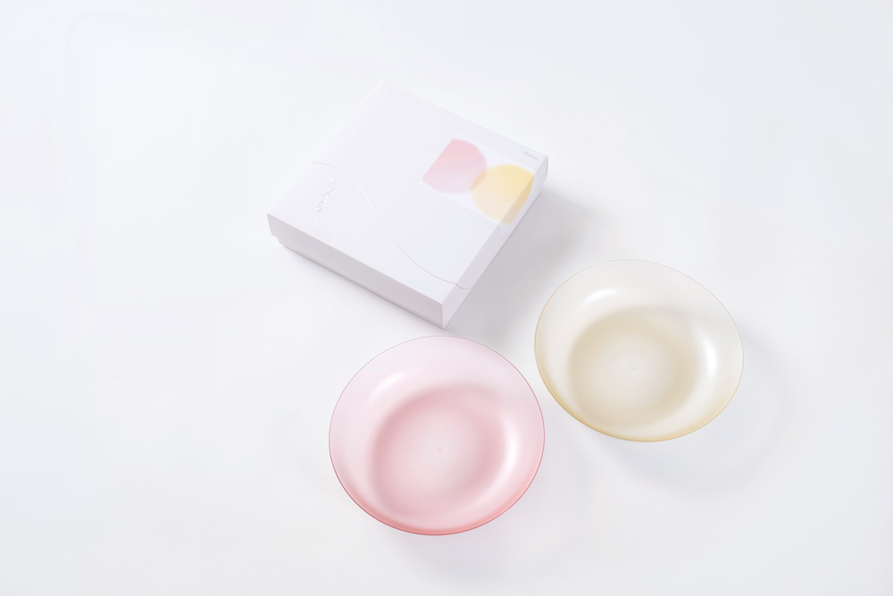 イエロー、ピンク の画像