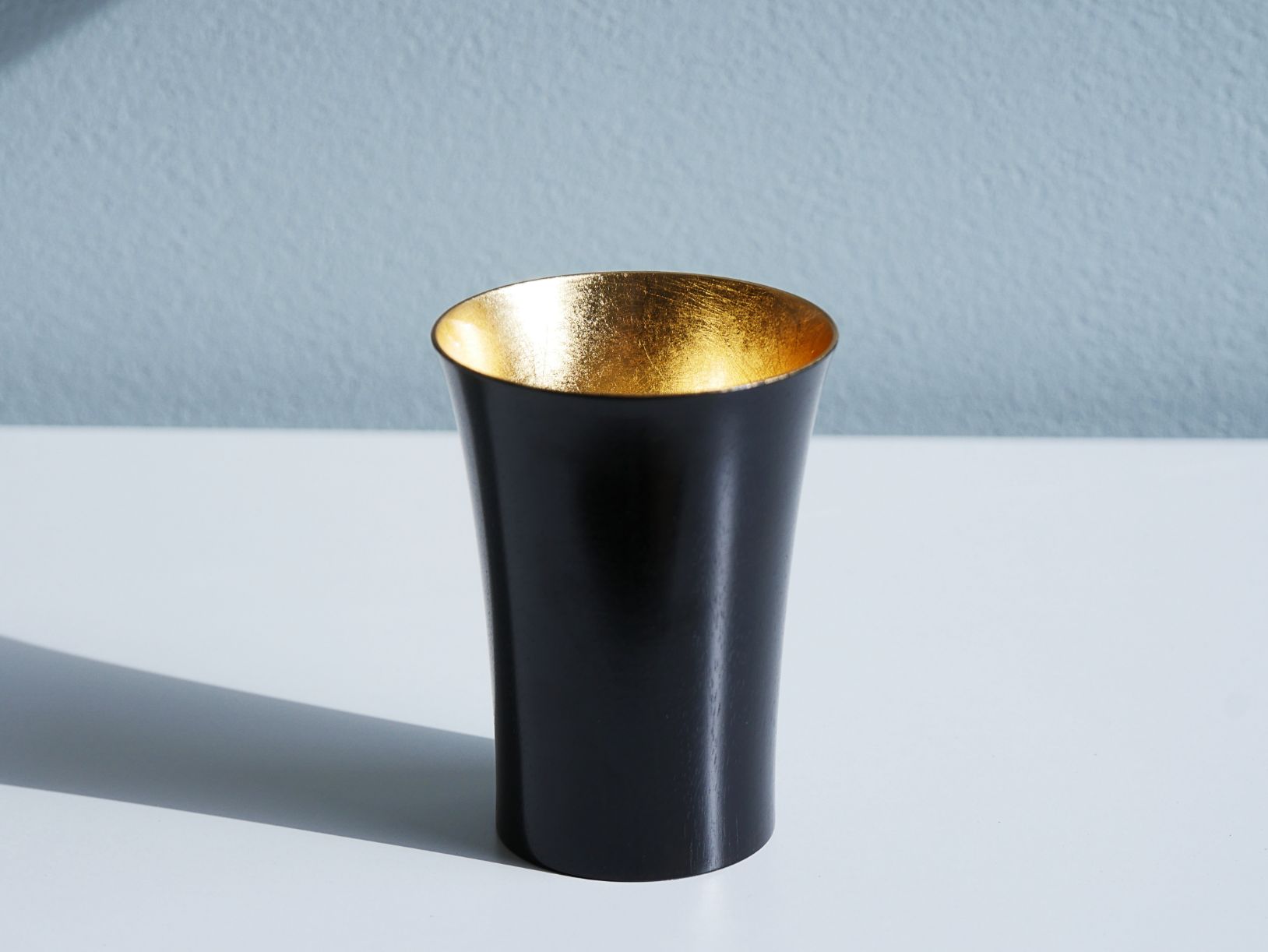 漆黒　金 の画像