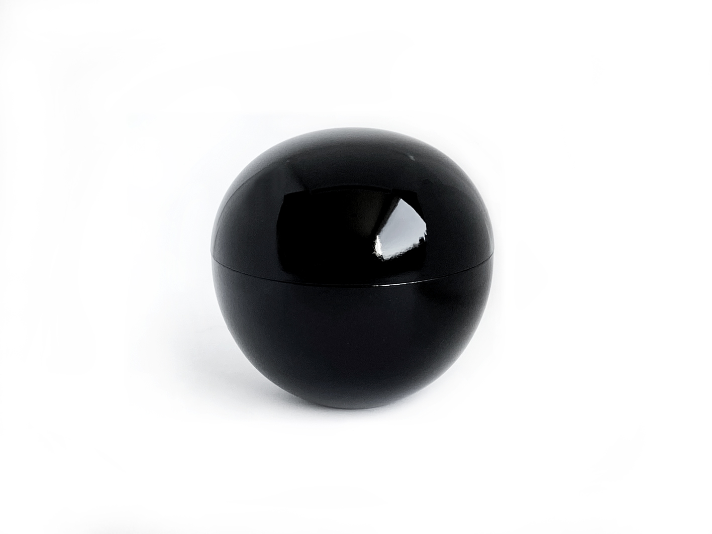 glossy black の画像