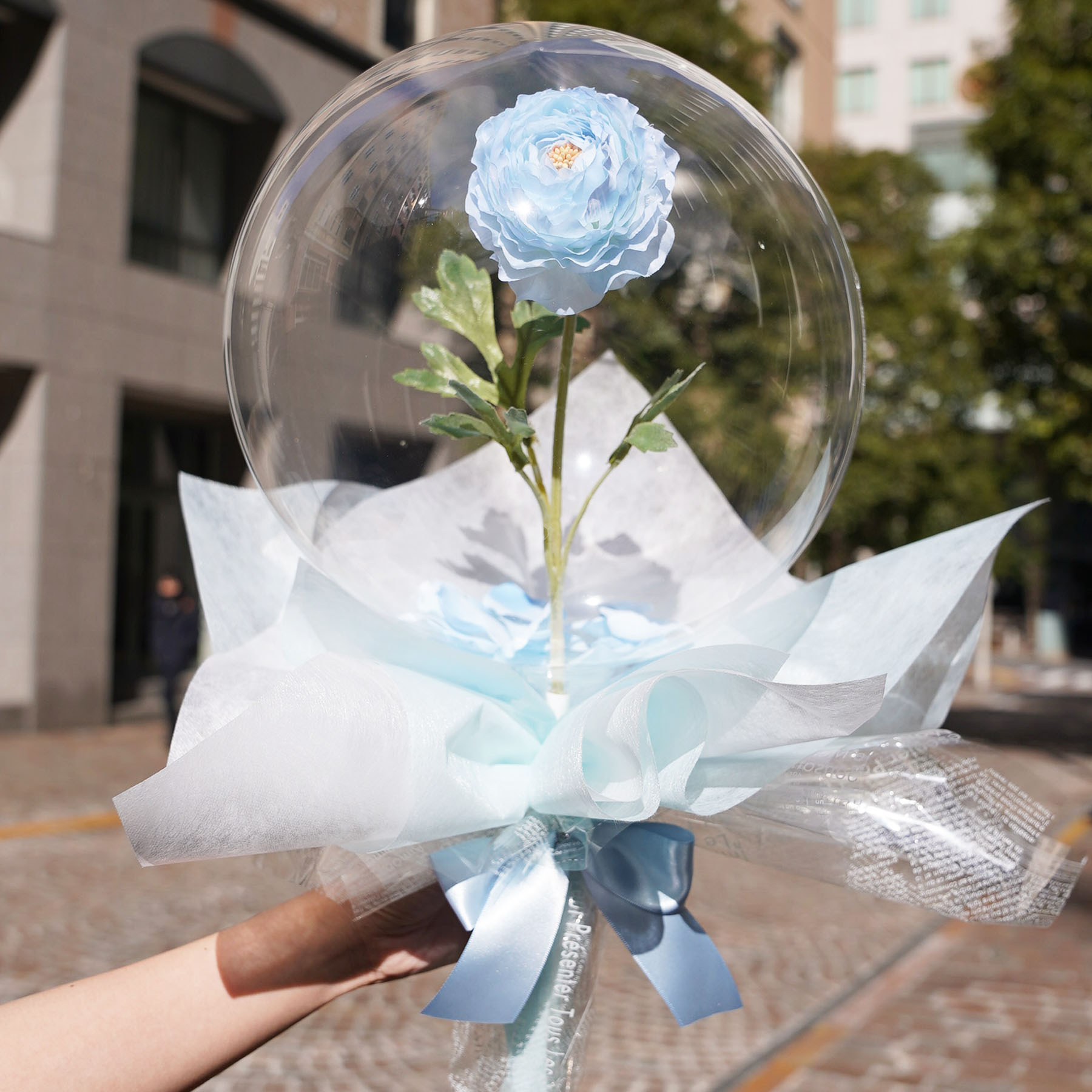 ラナンキュラス：ブルー(造花) の画像